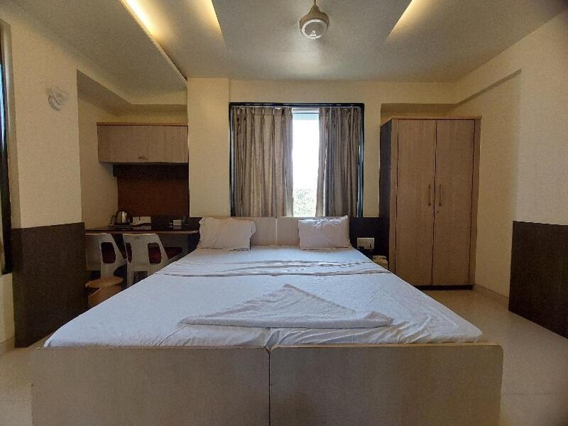Super Hotel O Happy Homely Stay Near Pune Airport Khadki Exteriör bild